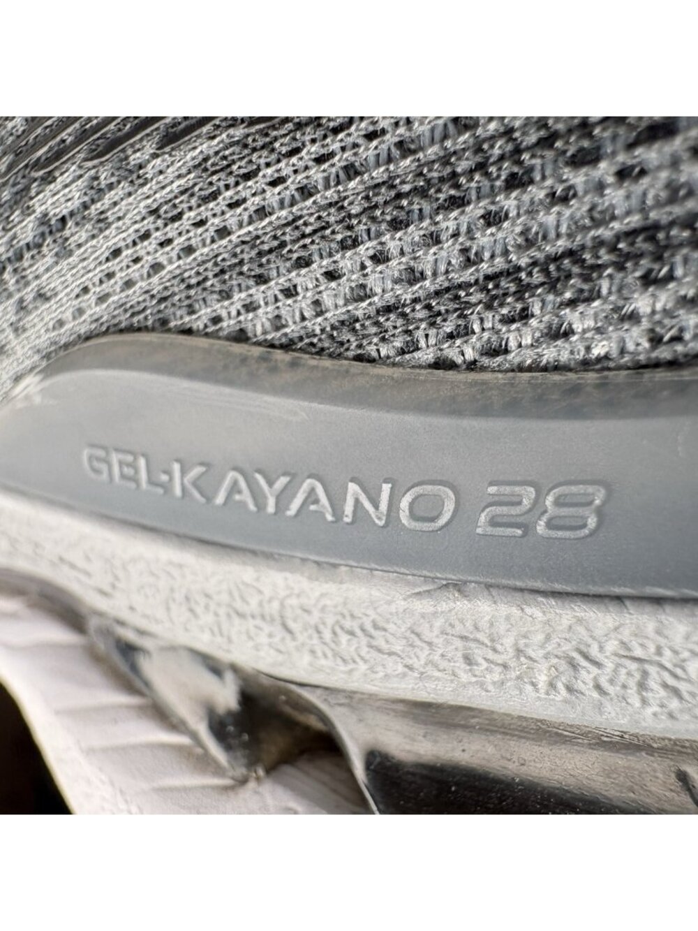 ASICS Gel Kayano 28 Men’s 10.5 Running Shoes Black Grey White Sneakers - Picture 12 of 16